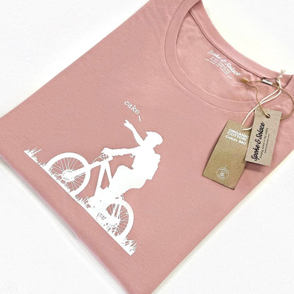 Women's Cake! T-Shirt