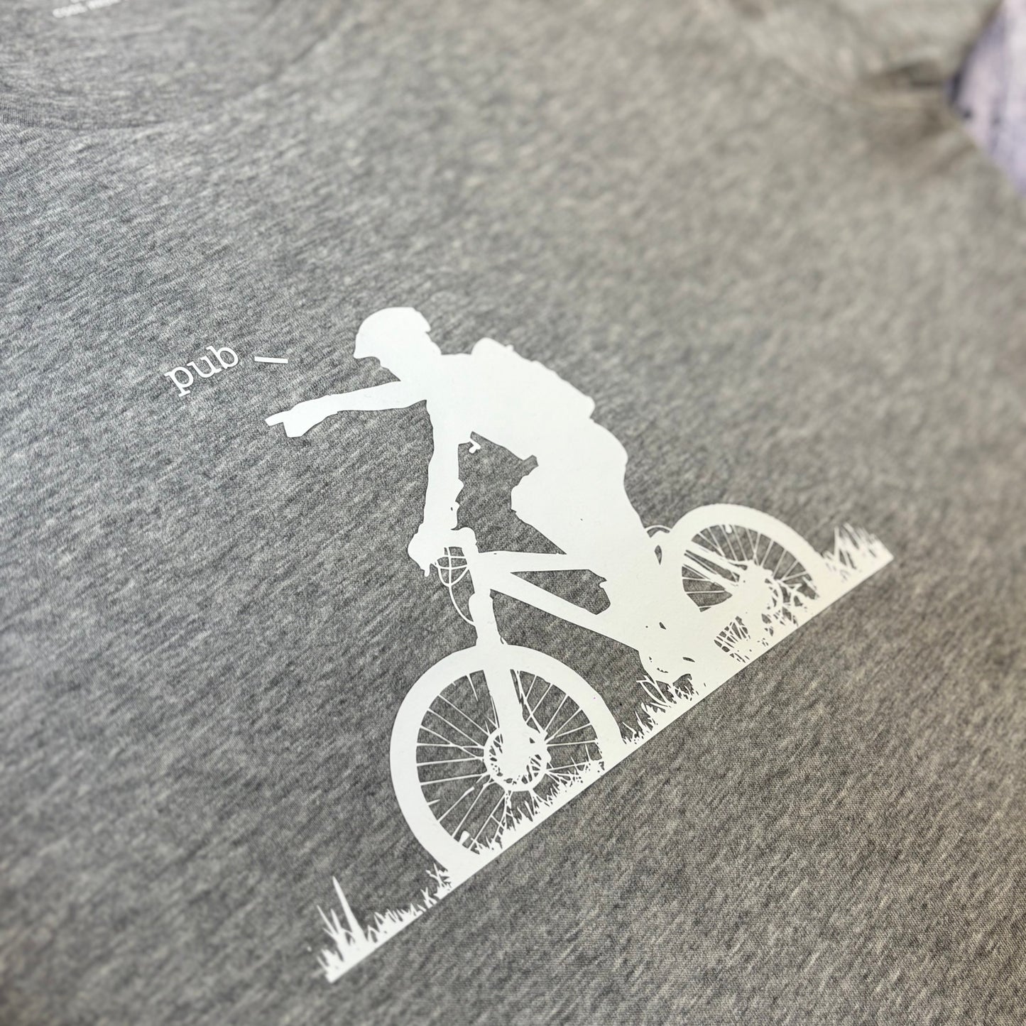 Pub! T-Shirt (NEW)