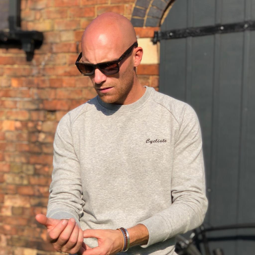 Cycliste Embroidered Sweatshirt - Spoke & Solace