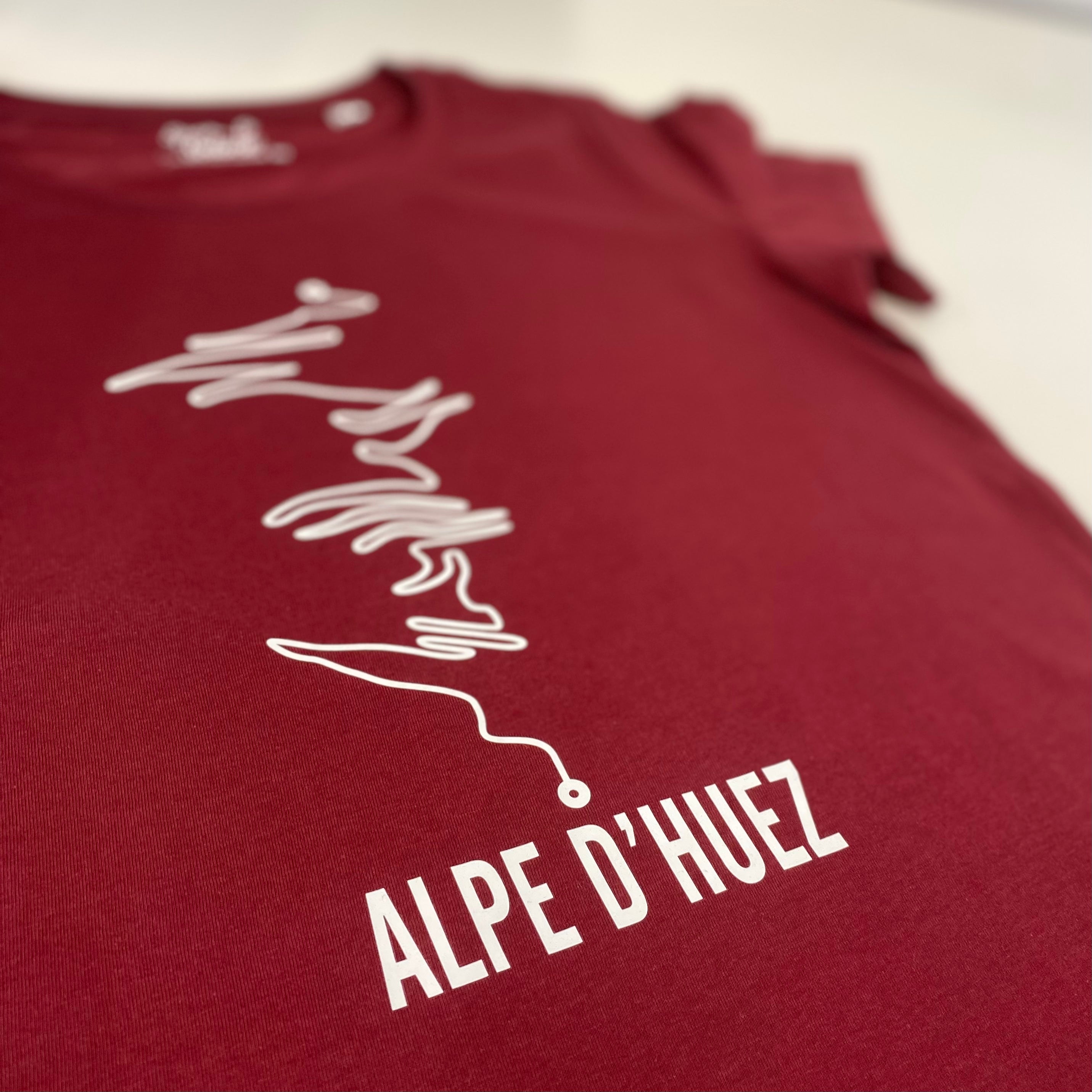 Alpe D' Huez 'The Ascent' - T-Shirt - Spoke & Solace